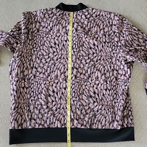 Skechers Cheetah Animal Print Pink Black Lightweight Jacket - Size Large - Picture 15 of 16